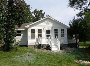 11894 St Rt E Hwy, West Plains, MO 65775