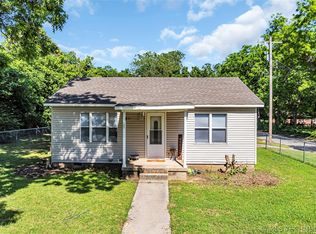 610 Carter St SE, Ardmore, OK 73401