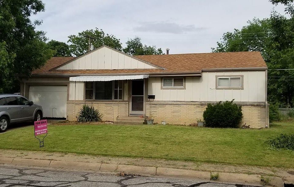1st image of 1221 Dover Dr