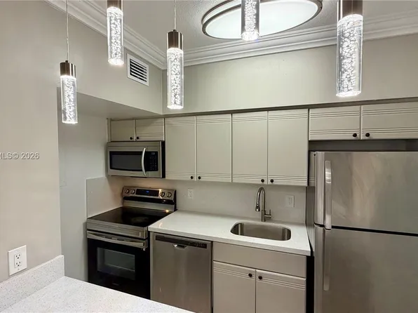 1559 Michigan Ave APT 305, Miami Beach, FL 33139