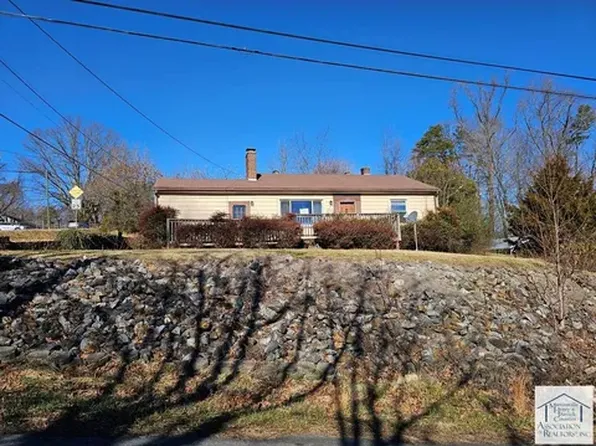 388 Paul St, Collinsville, VA 24078