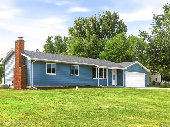 7500 E Frances Rd, Mount Morris, MI 48458