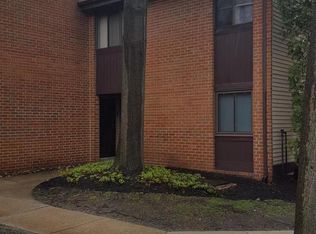 301 Kelly Cv, Mount Laurel, NJ 08054
