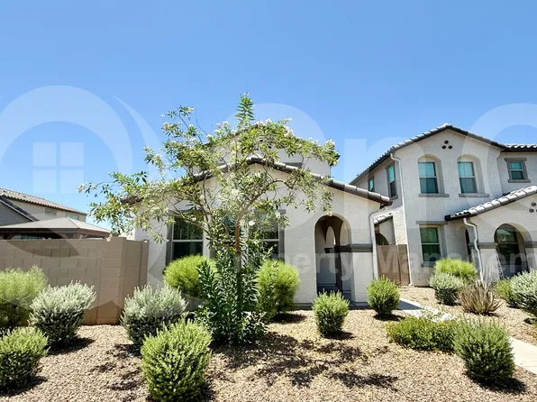 8261 E Impala Ave, Mesa, AZ 85209