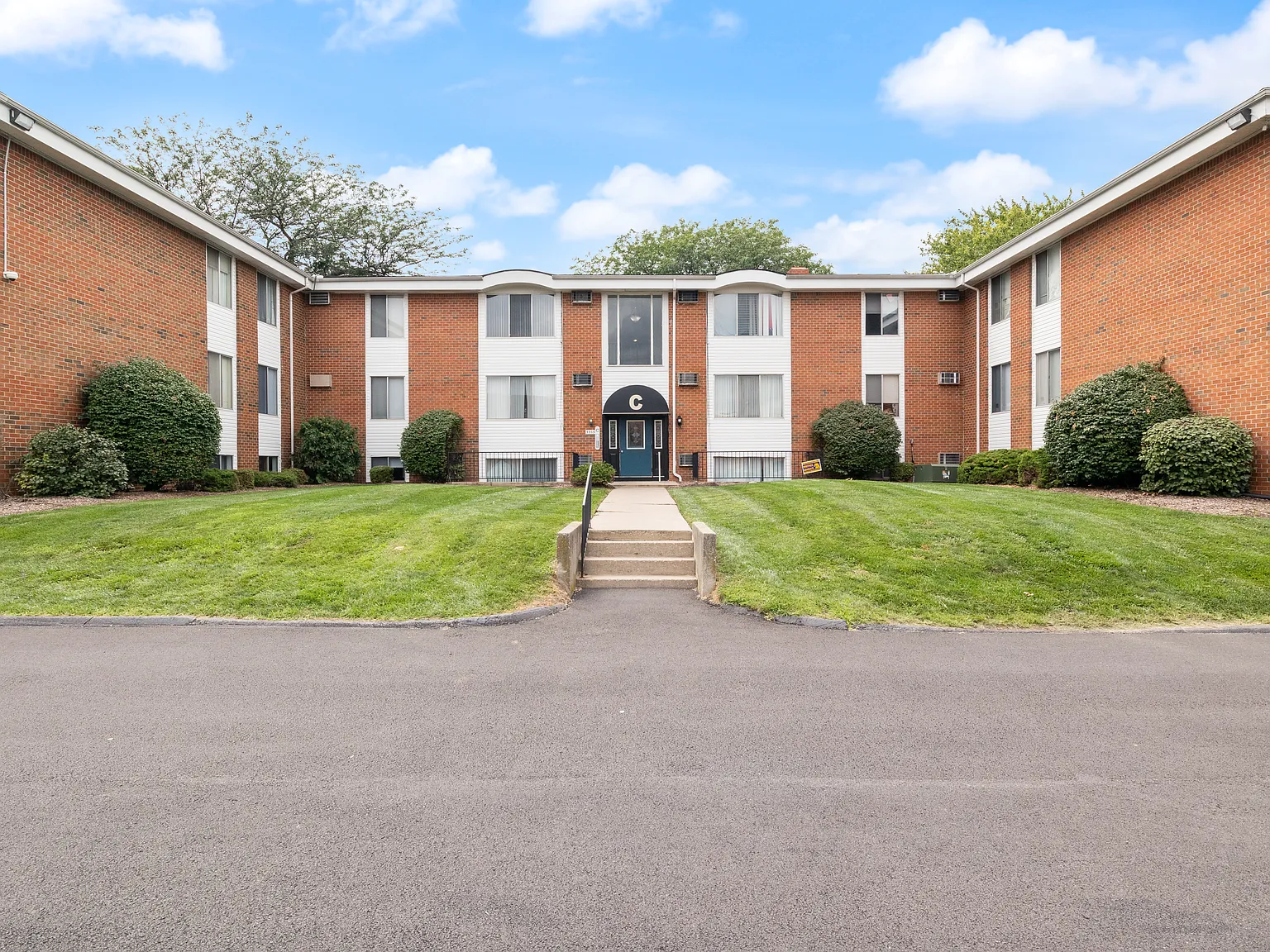 Abbey Run Apartments — Photo 3