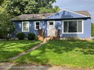 1712 S Holly Way, Lansing, MI 48910