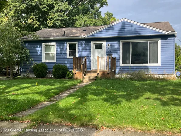 1712 S Holly Way, Lansing, MI 48910