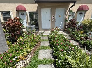 15250 SW 80th St APT 2, Miami, FL 33193