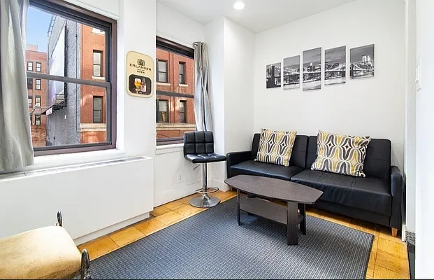 Rented by Mossanen Group | media 10