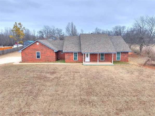 300 Suzan Rd, Tuttle, OK 73089