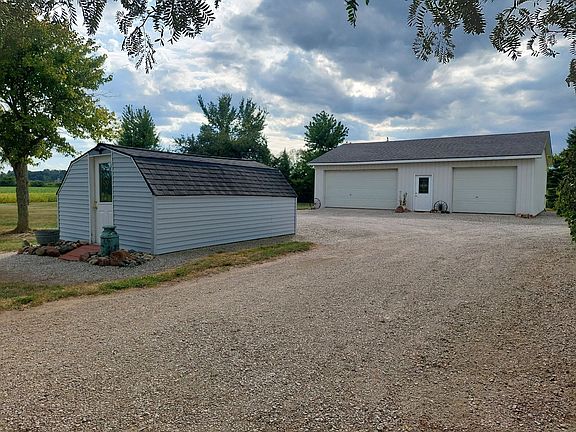 2nd image of 12055 Petersburg Rd