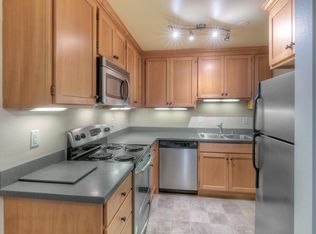 Executive Estates, Seattle, WA 98125