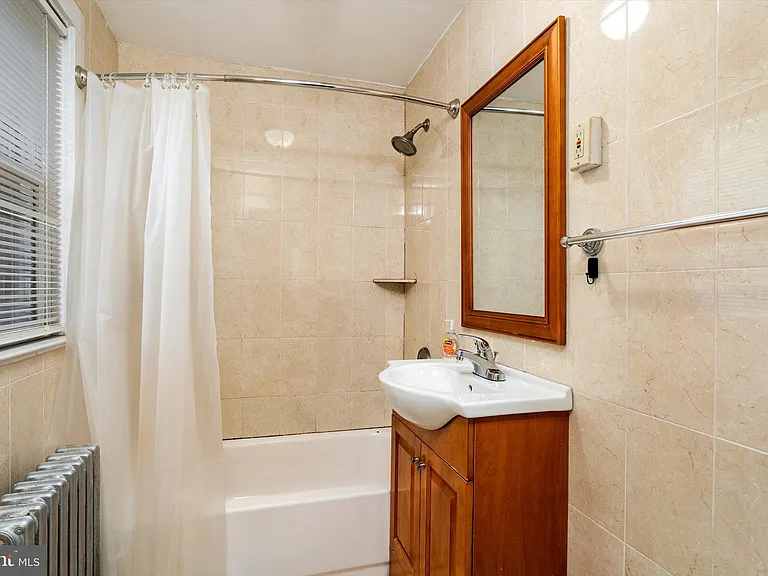 96 Linden Ln #1 — Photo 19