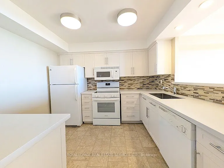 3845 Lake Shore Blvd W #1504 — Photo 7