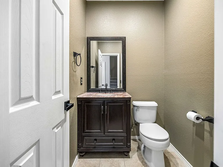 11002 Brandenberg Dr — Photo 27