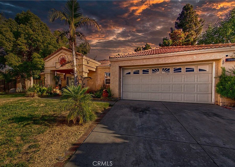 1st image of 10949 Poppy Field Cir
