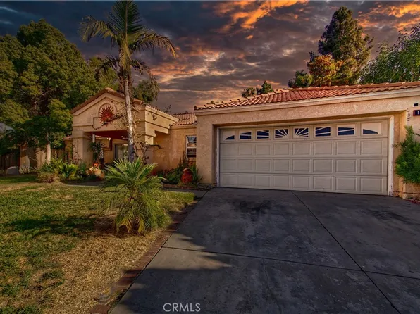 10949 Poppy Field Cir, Moreno Valley, CA 92557