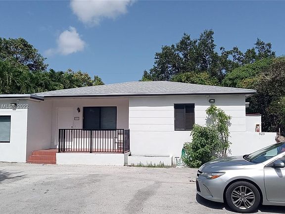 3rd image of 821 NW 36th Ave #821