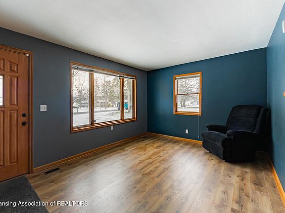 2nd image of 15880 Northward Dr