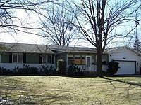 1st image of 8826 Stetson Dr NE