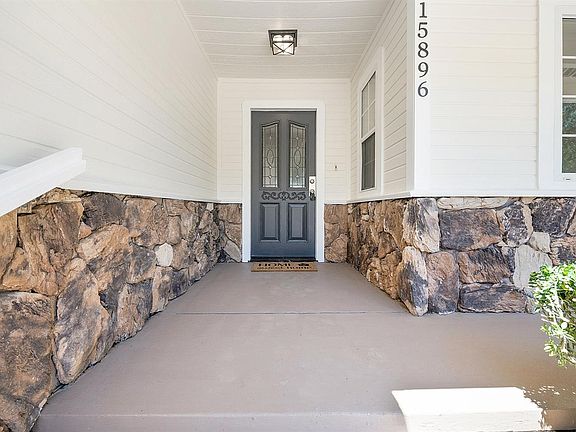 5th image of 15896 Kugelman St