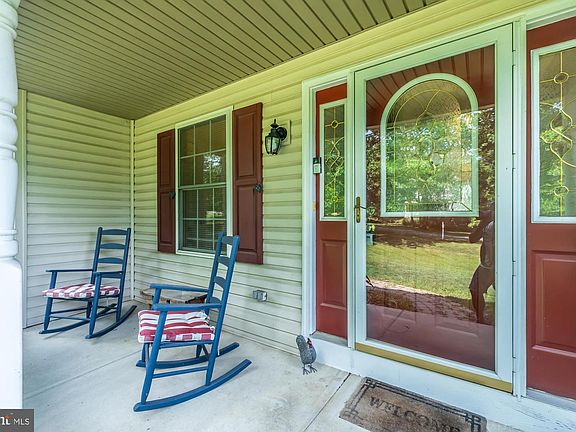 4th image of 101 Rachel Ln