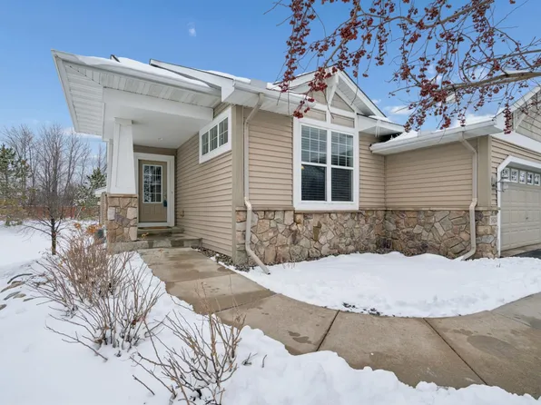 18624 48th Ave N, Plymouth, MN 55446