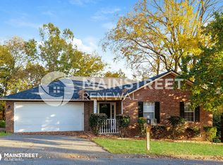 4936 Kilimanjaro Dr, Old Hickory, TN 37138