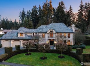 10127 SE 16th Pl, Bellevue, WA