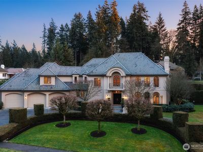 10127 SE 16th Place, Bellevue, WA, 98004