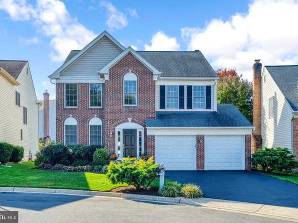 12905 Lee Side Ct, Fairfax, VA 22033