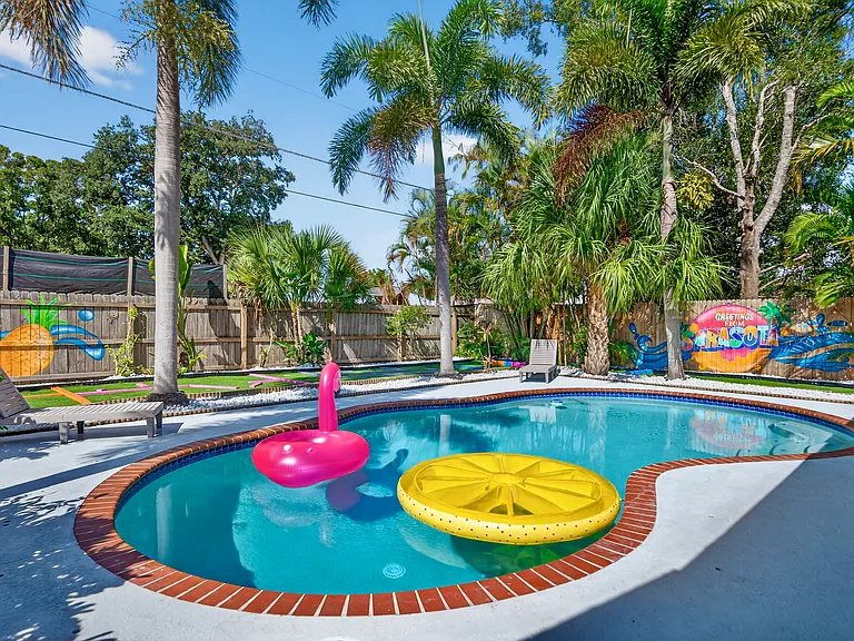 3044 Golden Rain Dr — Photo 37