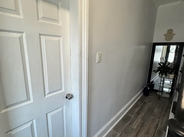 24 Pamrapo Avenue image 32 of 40