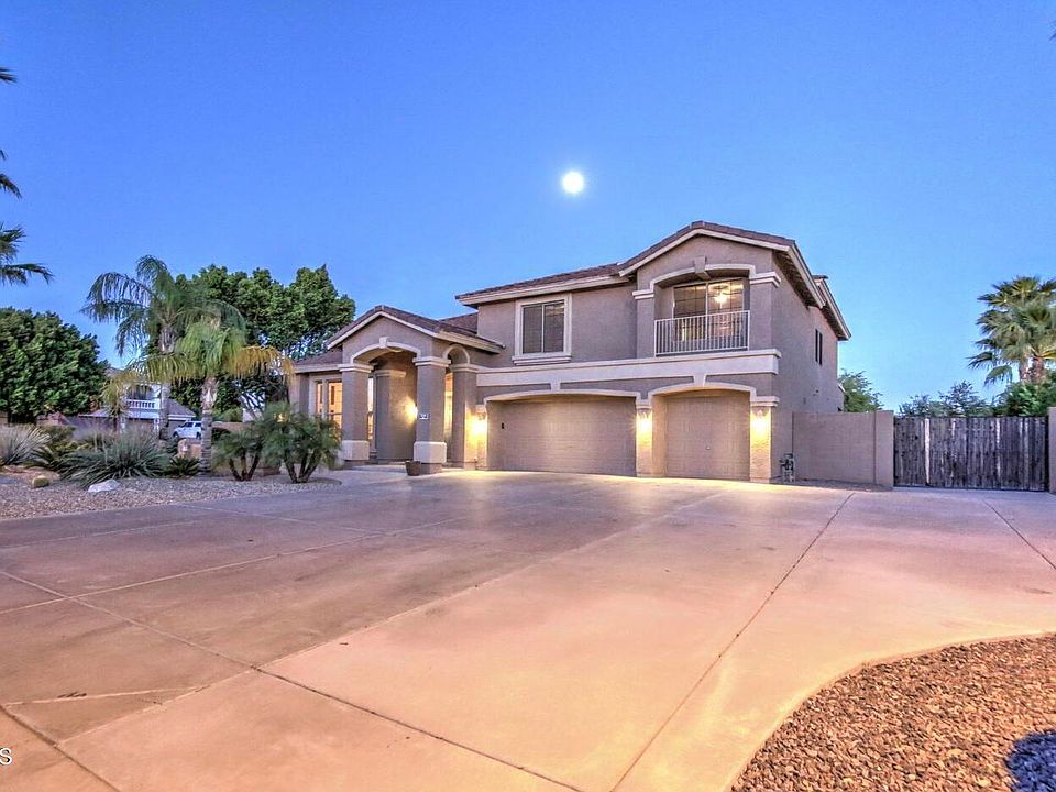 2315 N Avoca, Mesa, AZ 85207 Zillow