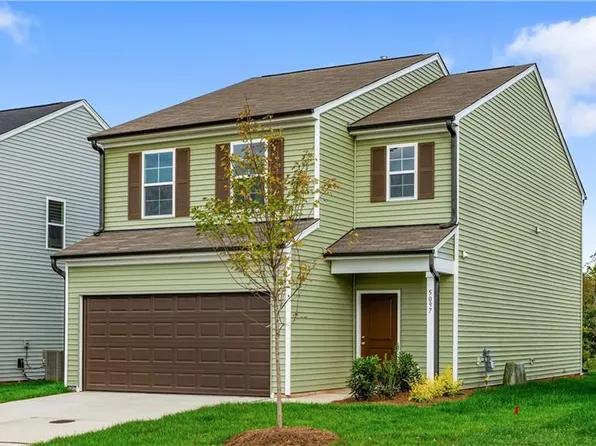 5097 Fallmeade Rd, Kernersville, NC 27284