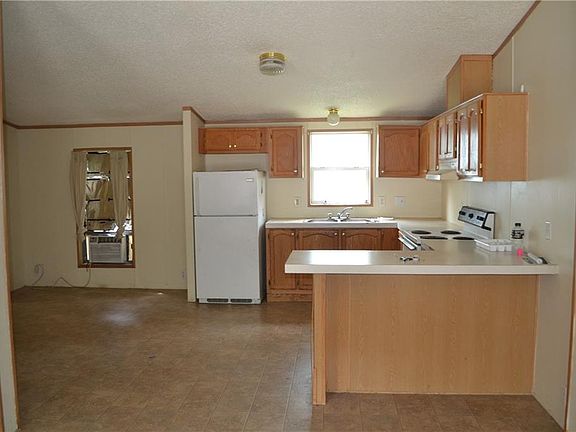 5th image of 501 Wallace Ave