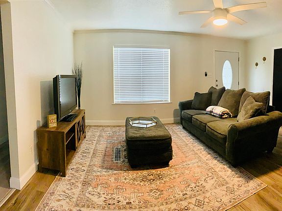5th image of 3903 Seahorse Dr