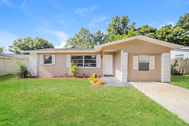 1st image of 403 Ocean Ct