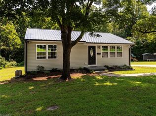 612 N Wilba Rd, Mebane, NC 27302