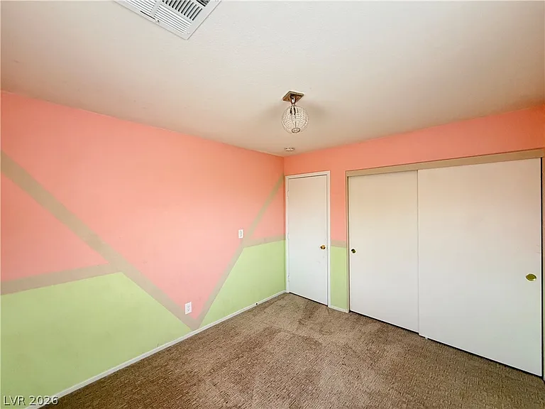 7449 Easingwold Dr — Photo 22