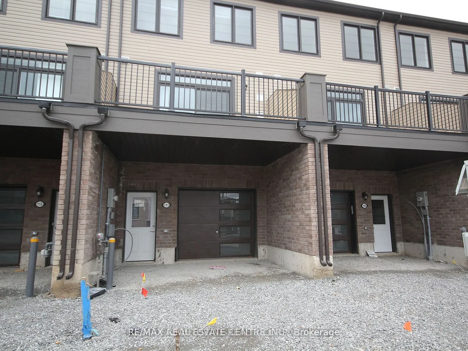 3 bed, $2,250 — Photo 4