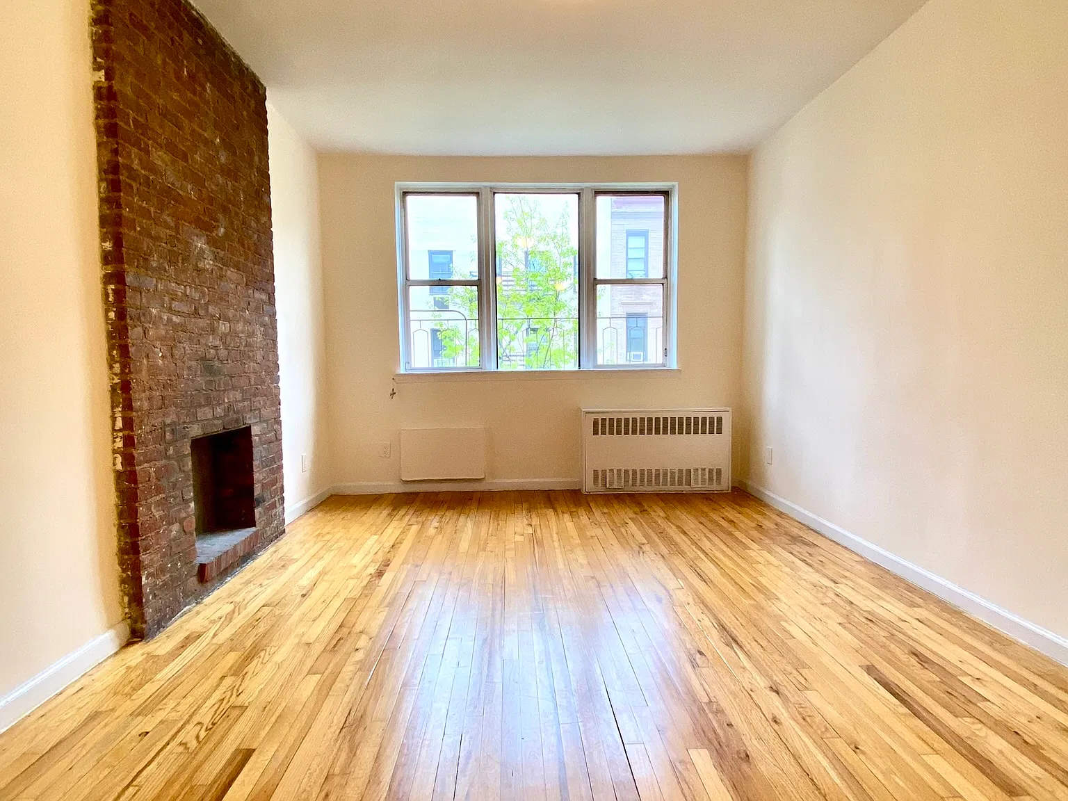427 East 83rd Street — Photo 2
