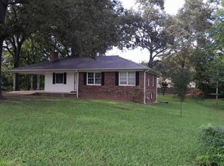 165 Phillips Dr, Savannah, TN 38372
