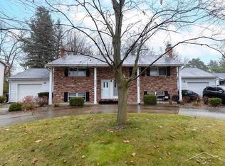 3115-3117 Beech St, Midland, MI 48642