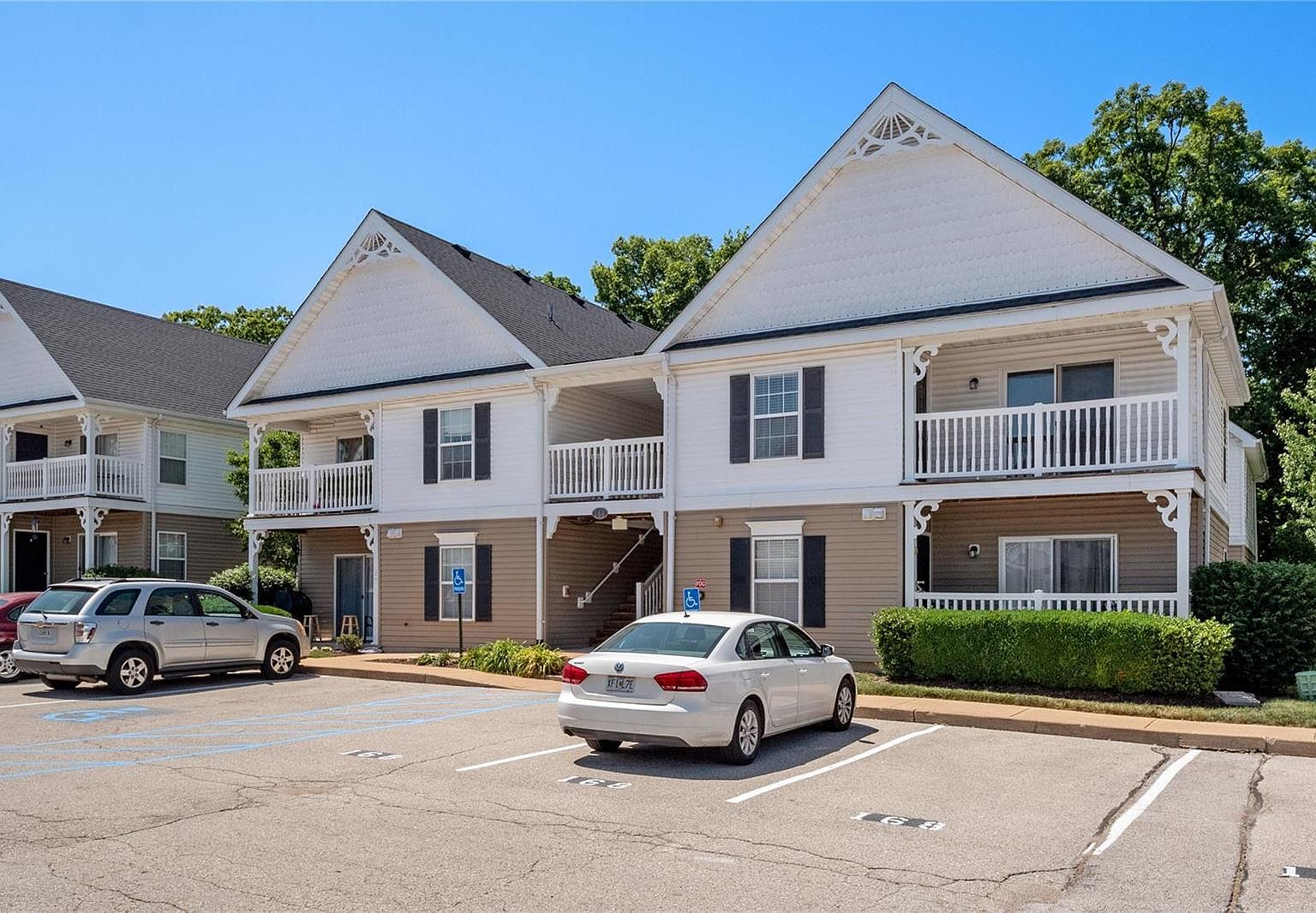 168 Brandy Mill Cir UNIT H, High Ridge, MO 63049 Zillow