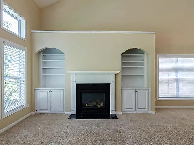 3775 Silver Springs Rd — Photo 4
