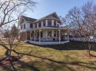 3484 Iroquois Trl, Monroe, MI 48162