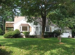 23 Palmer Rd, Foxboro, MA 02035