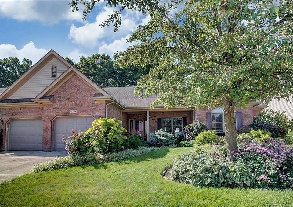 1st image of 968 Dickerson Dr