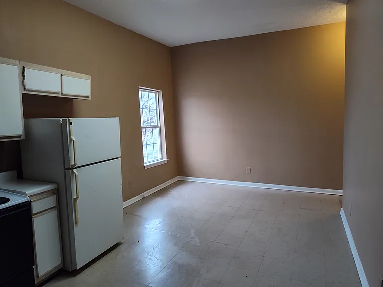 535 E Kentucky St #2F — Photo 10